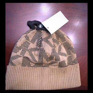 Michael kors beanie